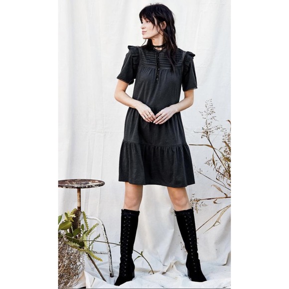 Good Hart By Matilda Jane NWT Mckinney Black Trapeze Dress Lace Eyelet Pintuck S - Picture 1 of 7